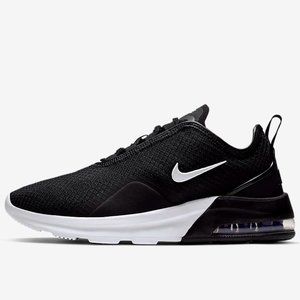 Nike Airmax Motion 2 - BRAND NEW (7.5)